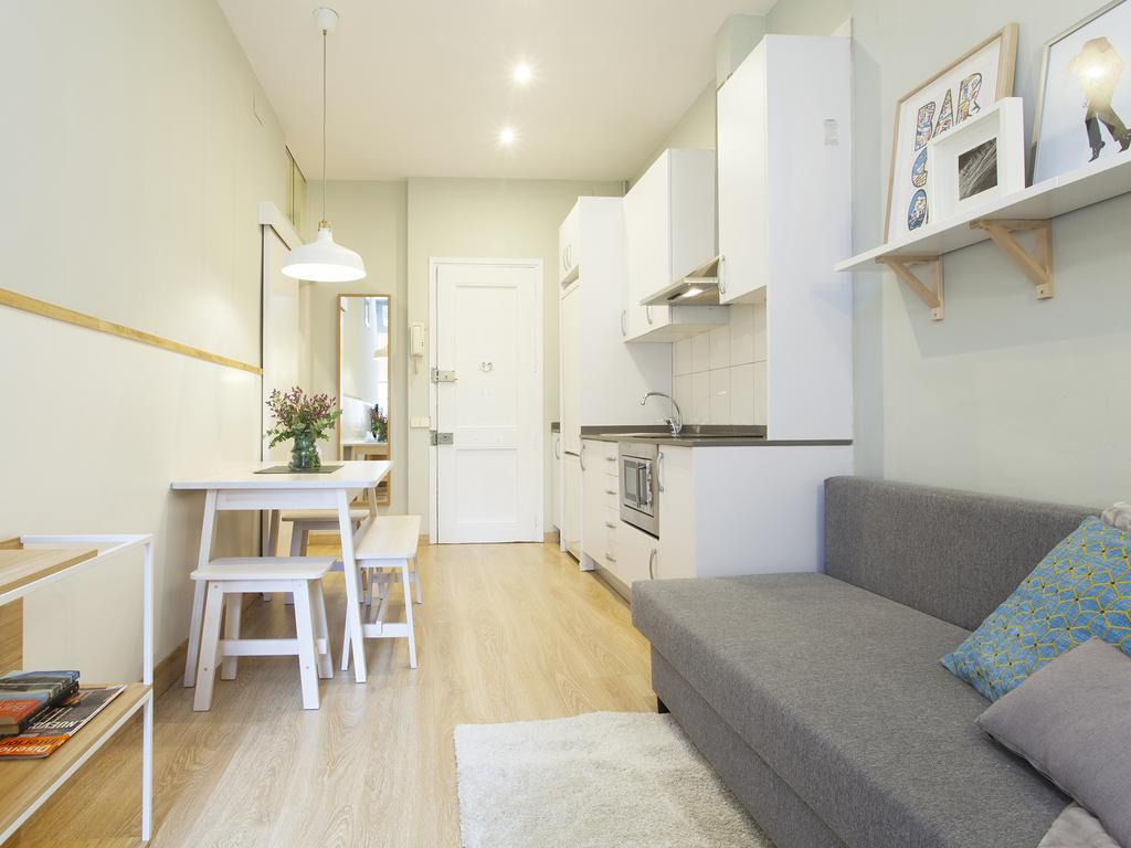 Quiet Travessera Appartement Barcelone